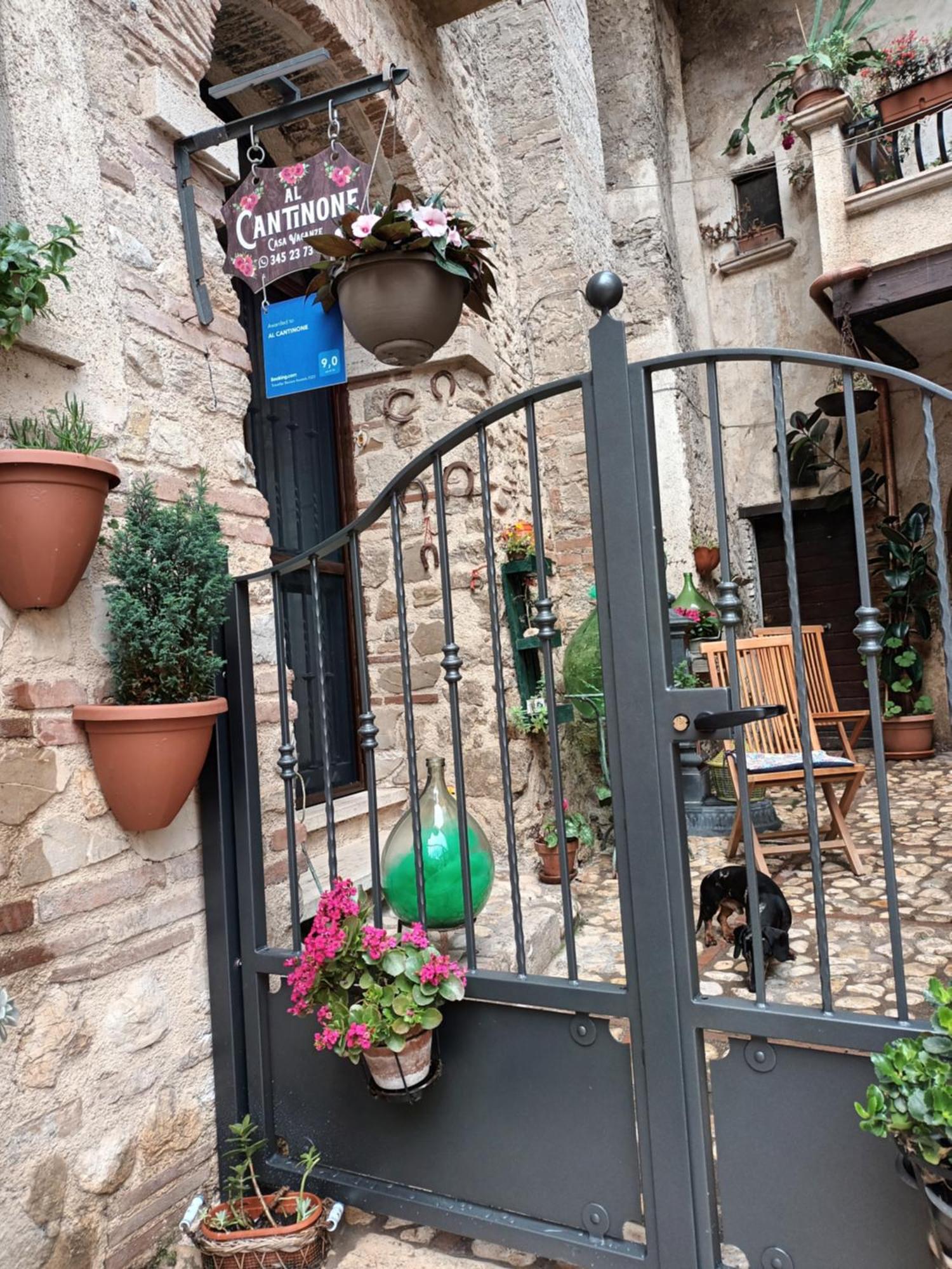 Al Cantinone Toffia Buitenkant foto